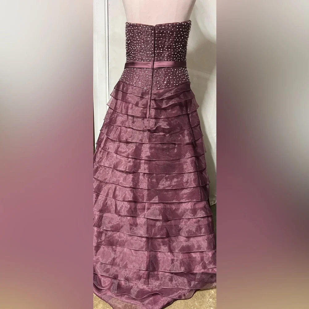 Camille La Vie strapless dress size 12 - Picture 3 of 5